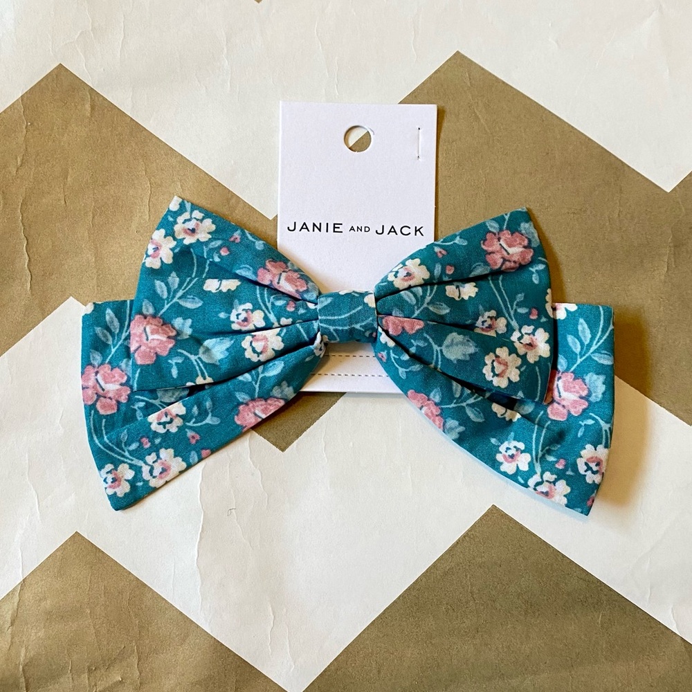 Janie and Jack hair bow